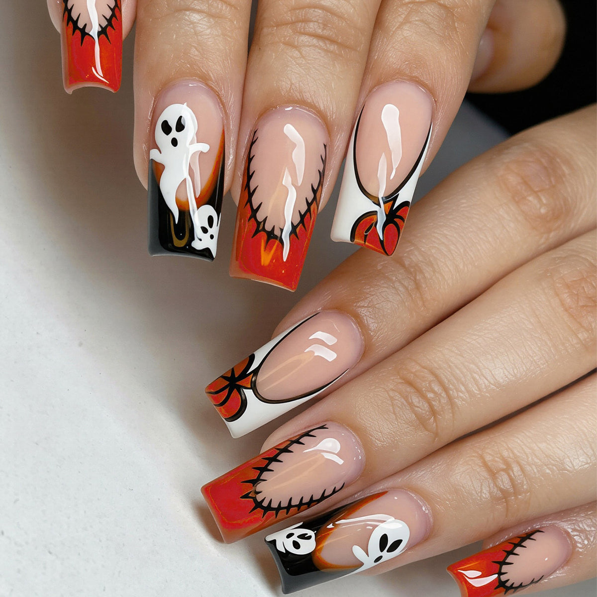 Creative Halloween-Themed Press-On Nail Art Stornfield