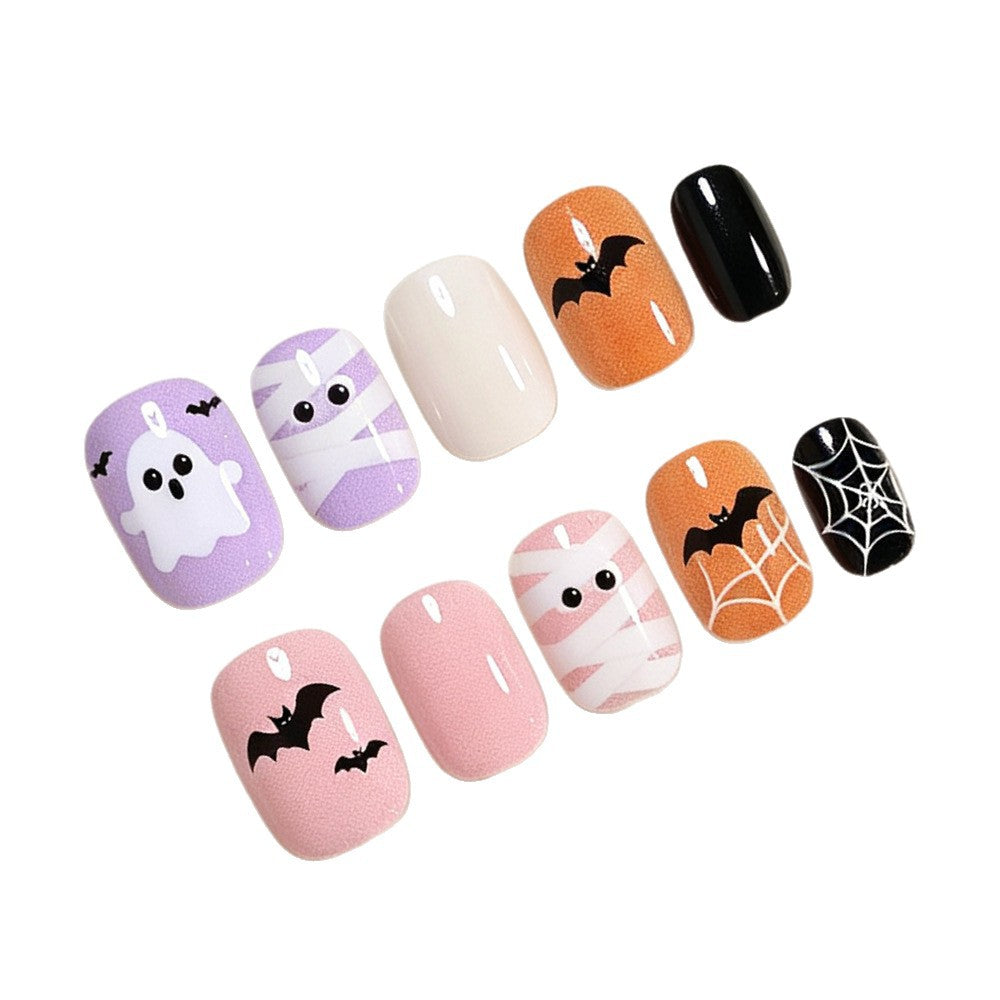 Themed Ghost and Halloween Nail Art Tips Stornfield