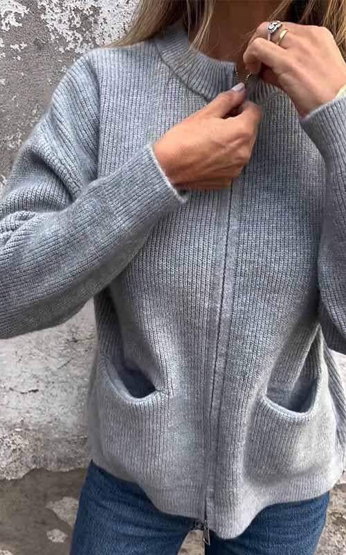 Cosy Zip-Up Knit Cardigan with Front Pockets