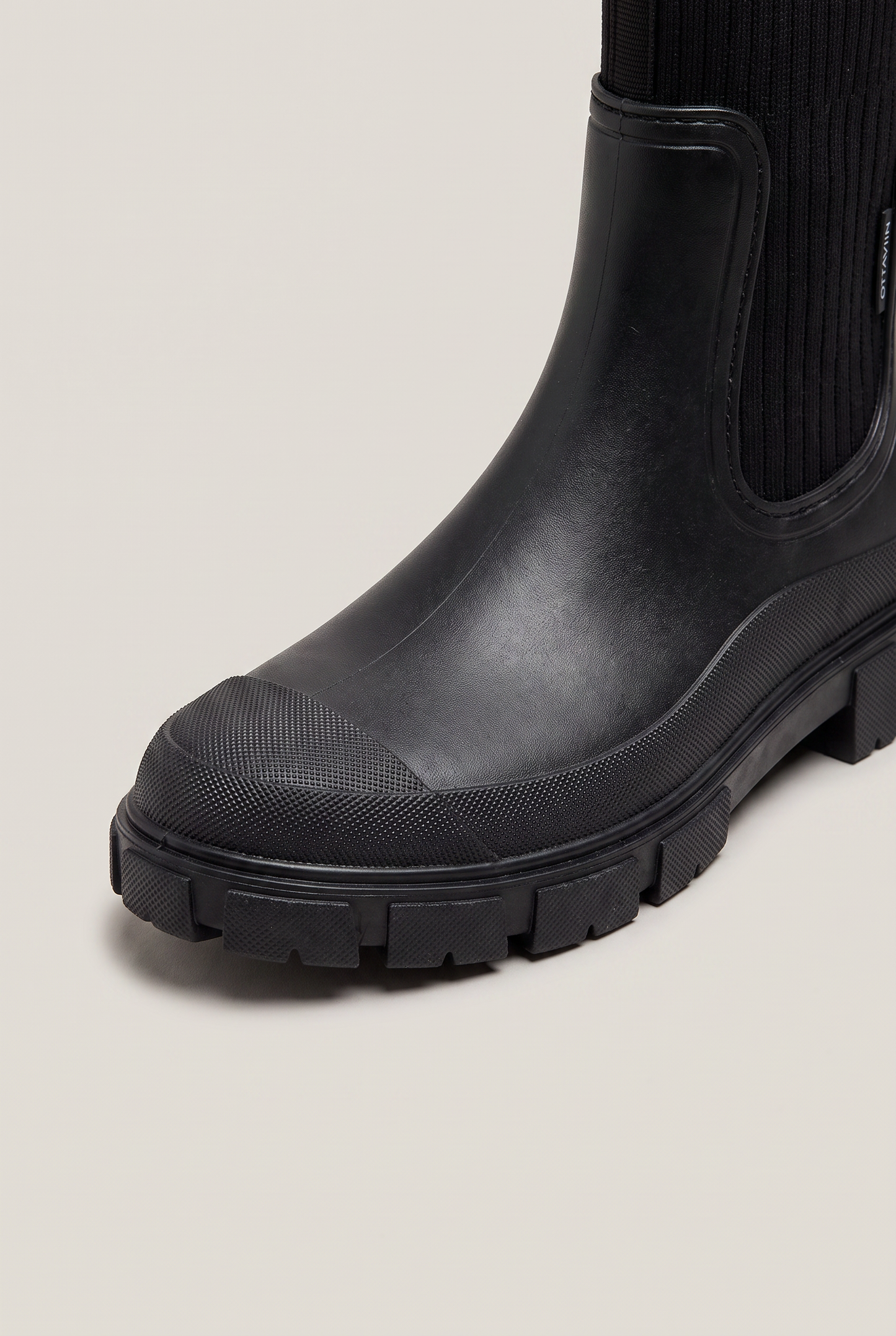 Women’s Chunky Chelsea Waterproof Rain Boots