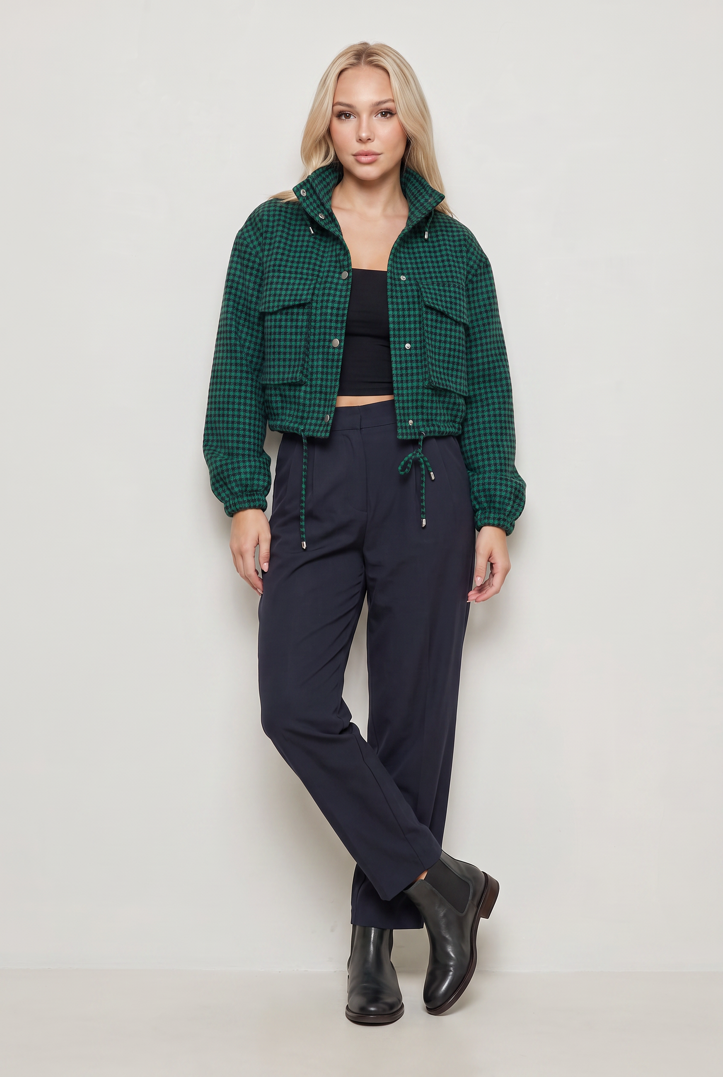 Women’s Houndstooth Cropped Utility Jacket