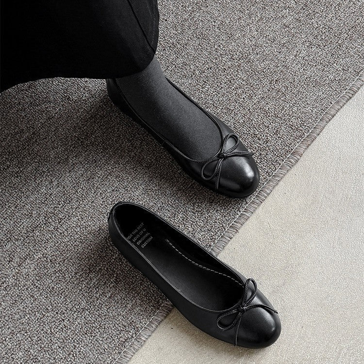 Women's Ballet Flats with Bow Detail Round Toe