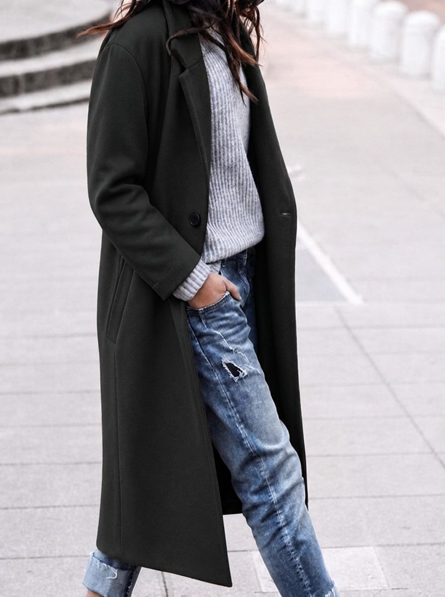 Timeless Wool Coat with Wide Collar and Single Button