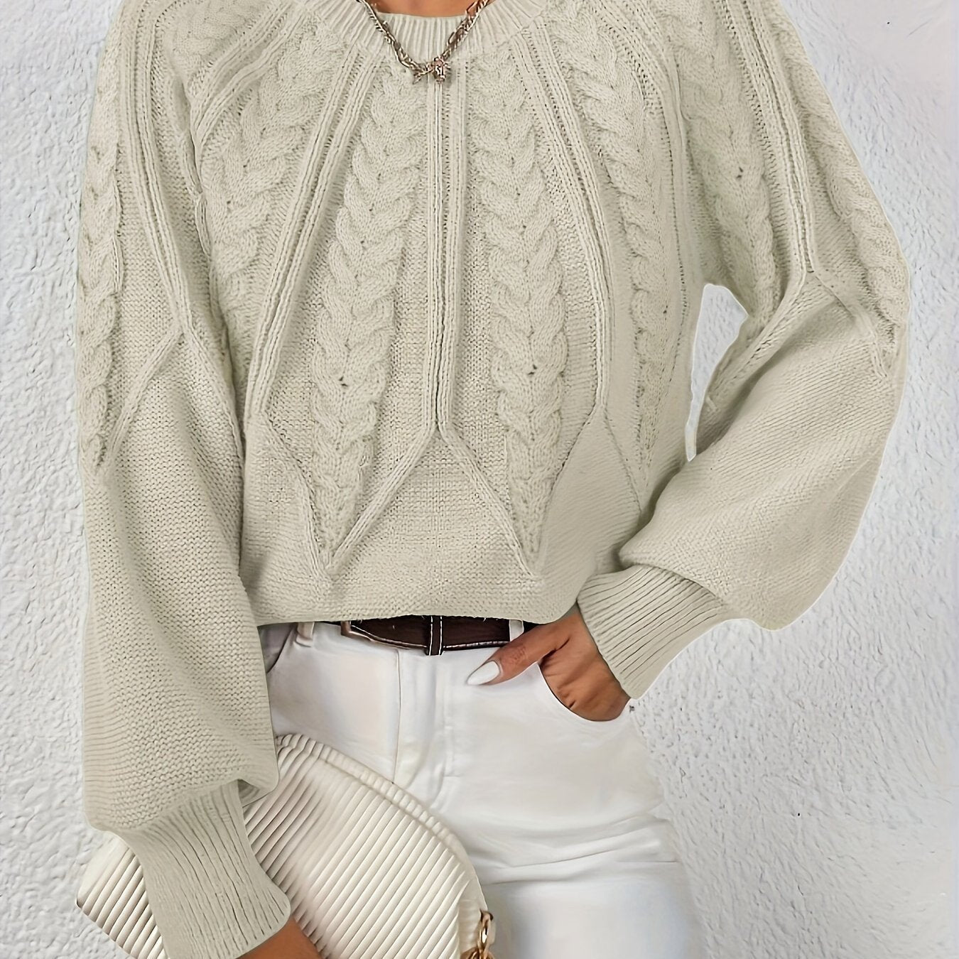 Women's Cable-Knit Cropped Jumper with Ribbed Crew Neck