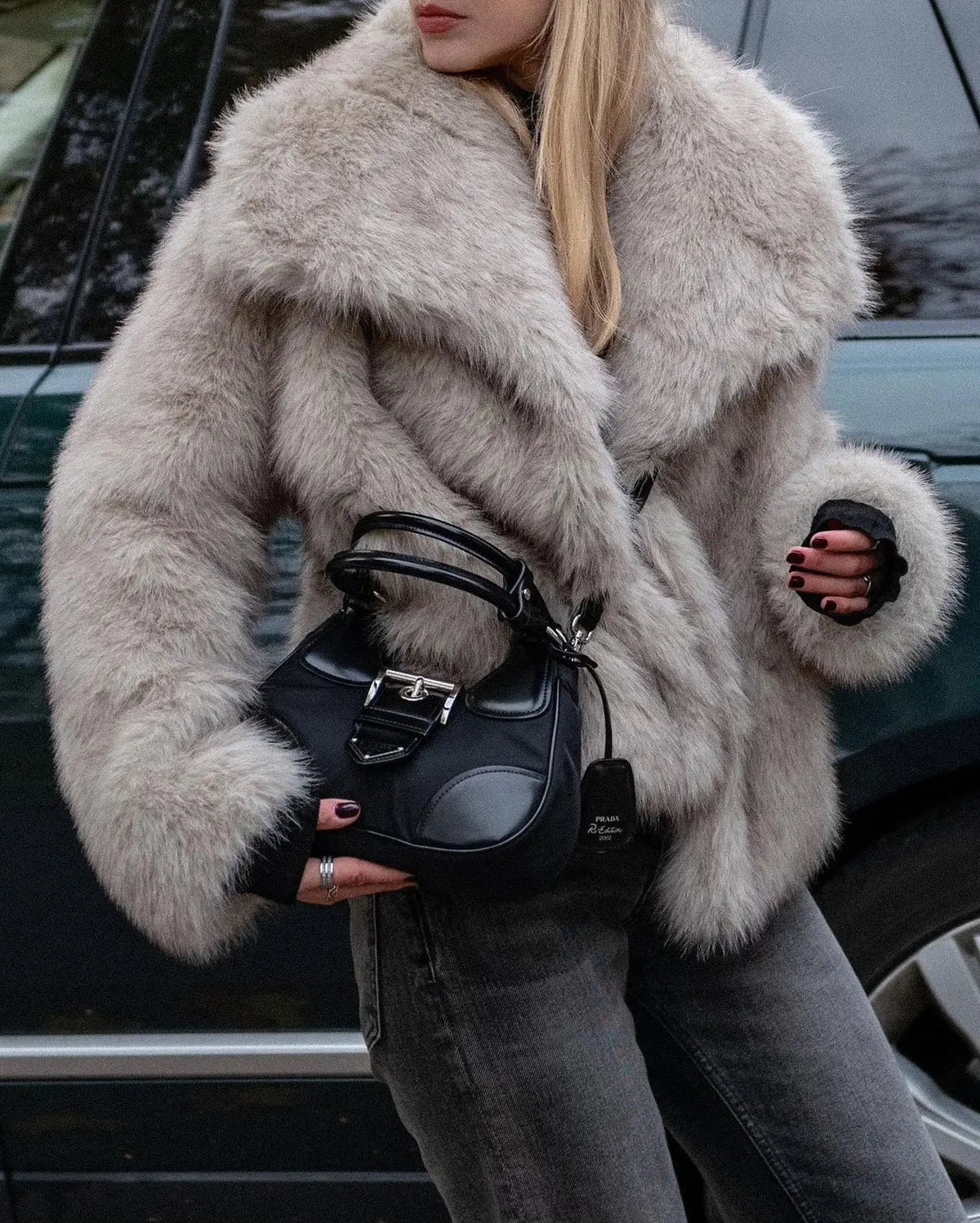 Women's Faux Fur Jacket with Collar and Long Sleeves